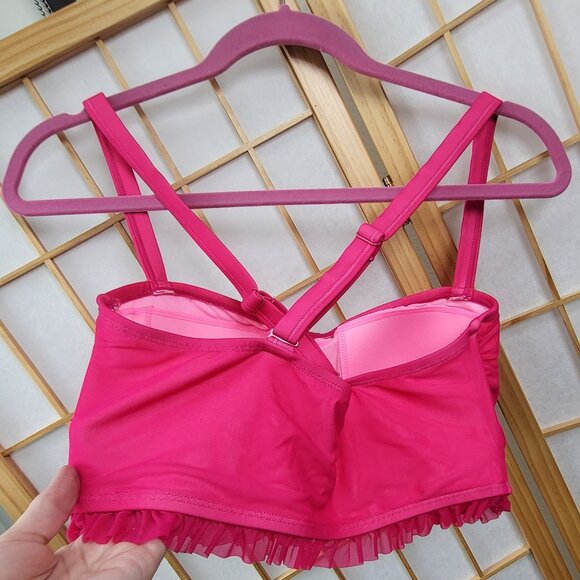 Torrid pink two-piece swimsuit bikini with ruffles high waist size 0 or 10 EUC - Picture 3 of 13